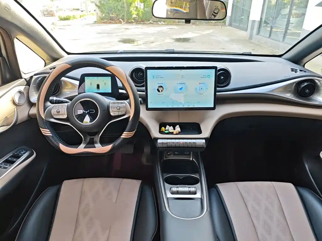 BYD Dolphin 2026 2025 420km Freedom Edition