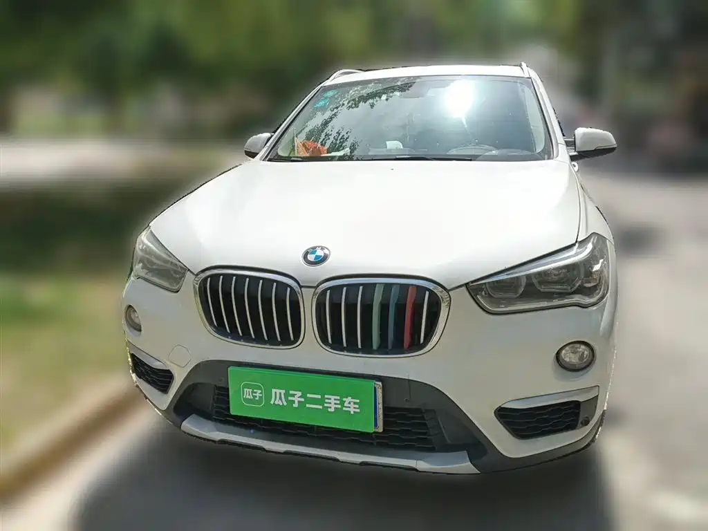 BMW X1 2016 sDrive20Li Luxury Model фото 24