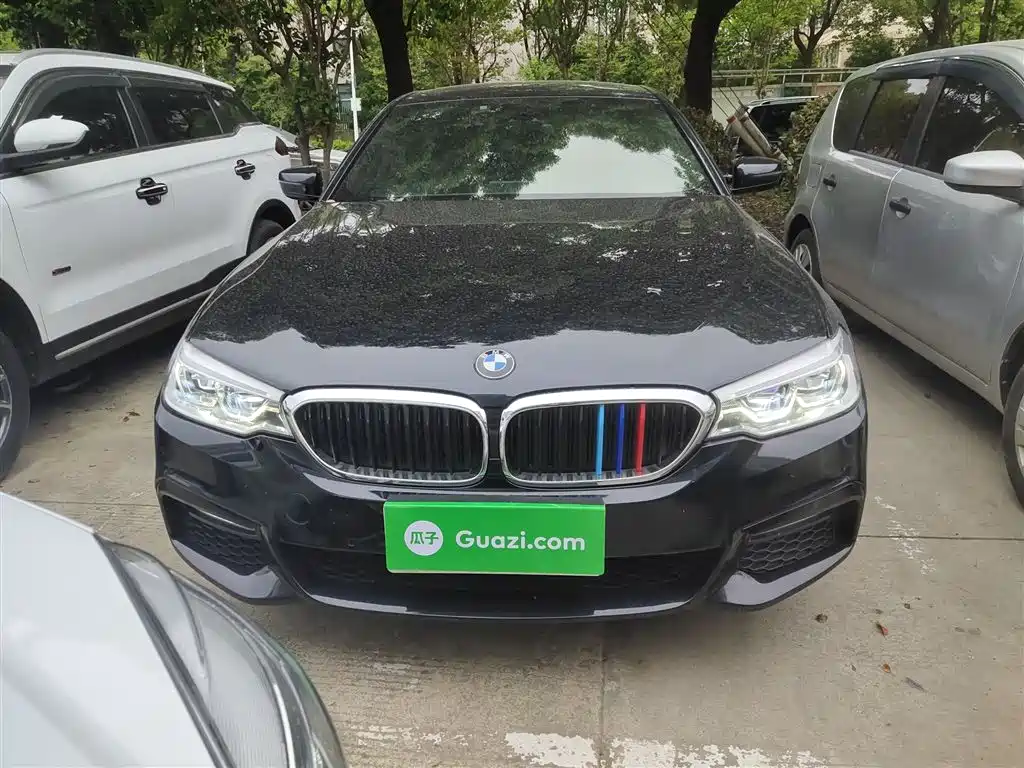 BMW 5 Series 2018 525Li M Sport Package фото 3