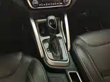 Фото 14 - Geely Vision X3