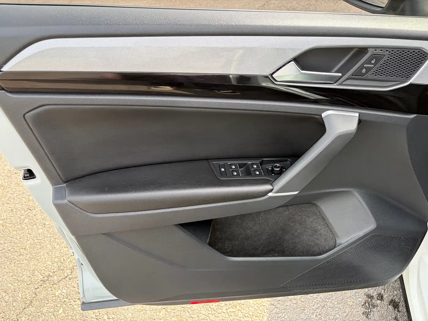 Volkswagen Tayron 2019 330TSI 2WD Luxury China VI фото 12