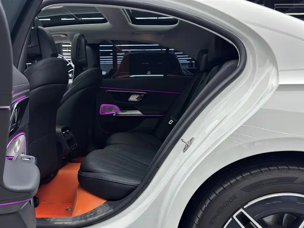 MERCEDES-BENZ E-CLASS (IMPORTED)