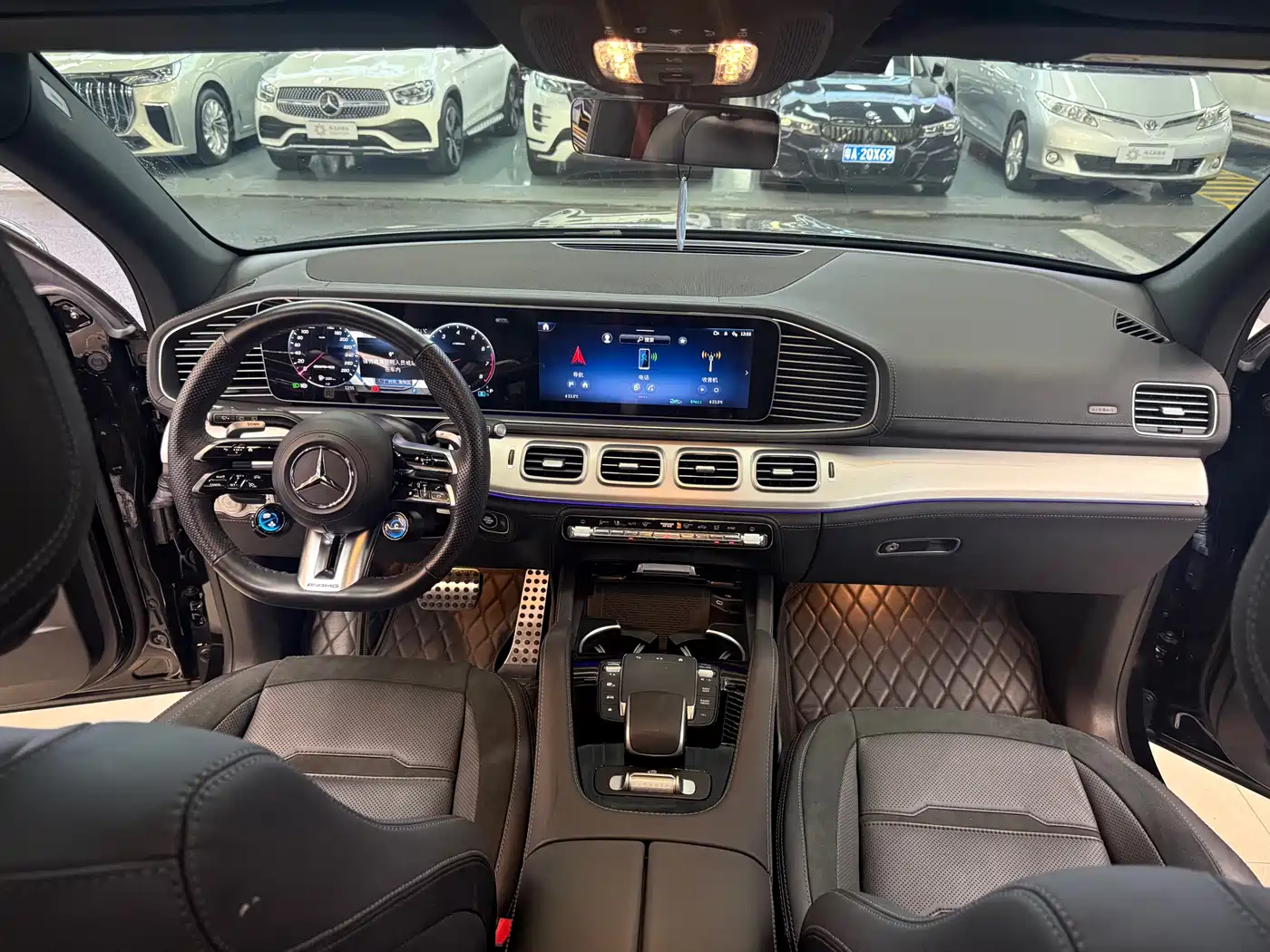 Mercedes-Benz GLE AMG 2024 AMG GLE 53 4MATIC+ фото 11