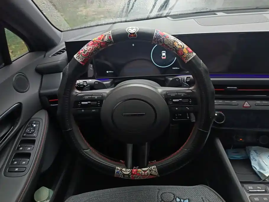صورة 15 - Hyundai Sonata