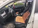 Фото 8 - Geely Vision