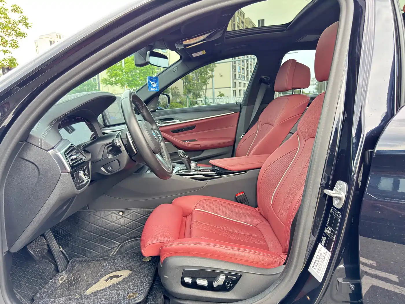 BMW 5-SERIES