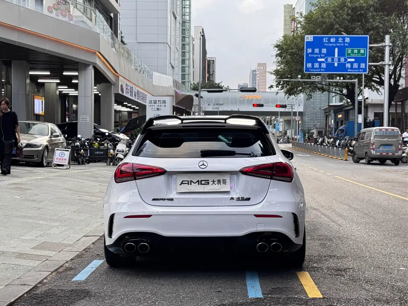 Mercedes-Benz A-Class AMG (Import) 2020 AMG A 45 4MATIC+ фото 14