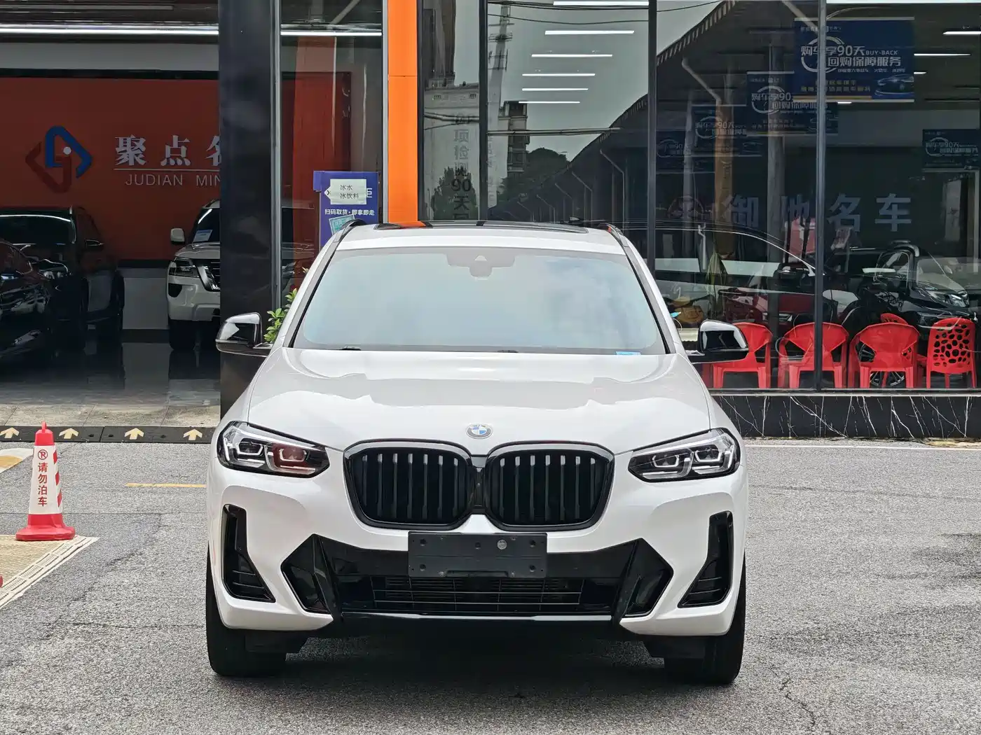 BMW X3 2023 xDrive30i Leading M Night Package фото 2