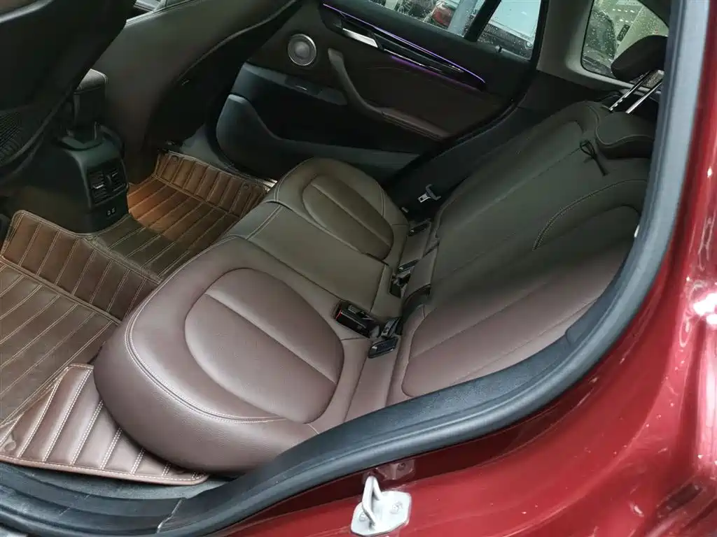 BMW X1 2021 sDrive20Li Exclusive фото 13