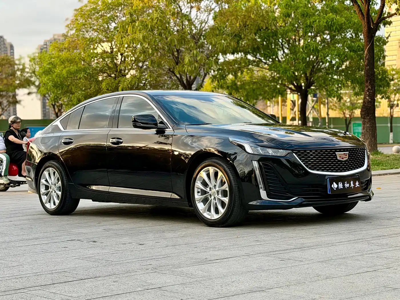 CADILLAC CT5