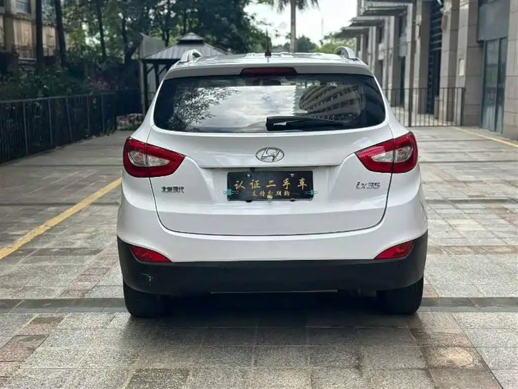 Hyundai Beijing Hyundai ix35 2015 2.0L Automatic 2WD Smart China V фото 8