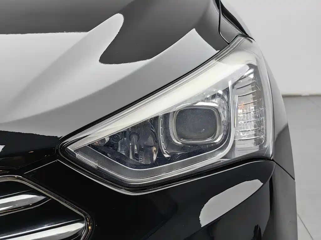 Hyundai Grand Santa Fe 2016 2013 3.0L 7-Seater 4WD Comfort Edition