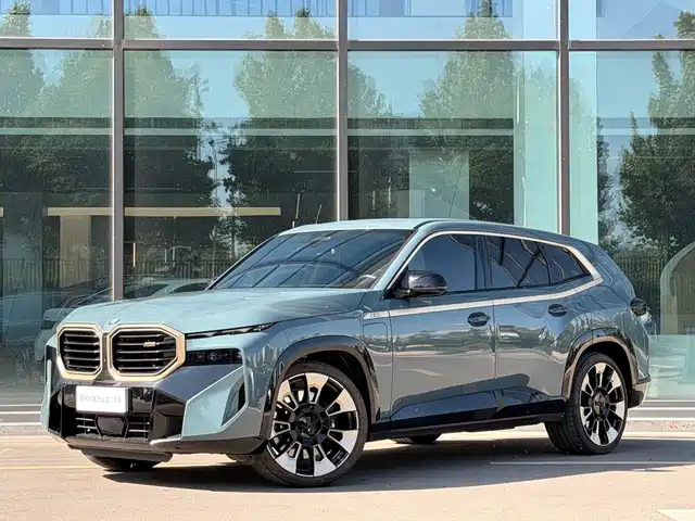 BMW XM Базовая