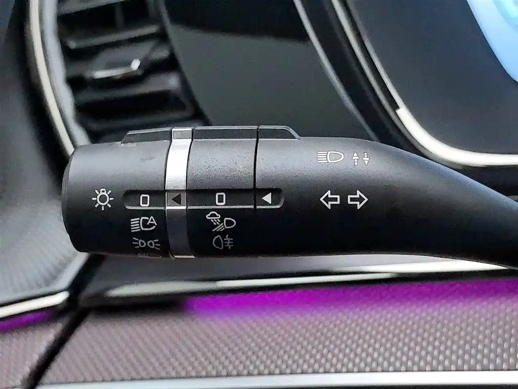 BYD Han 2022 DM-i 242KM Flagship фото 21