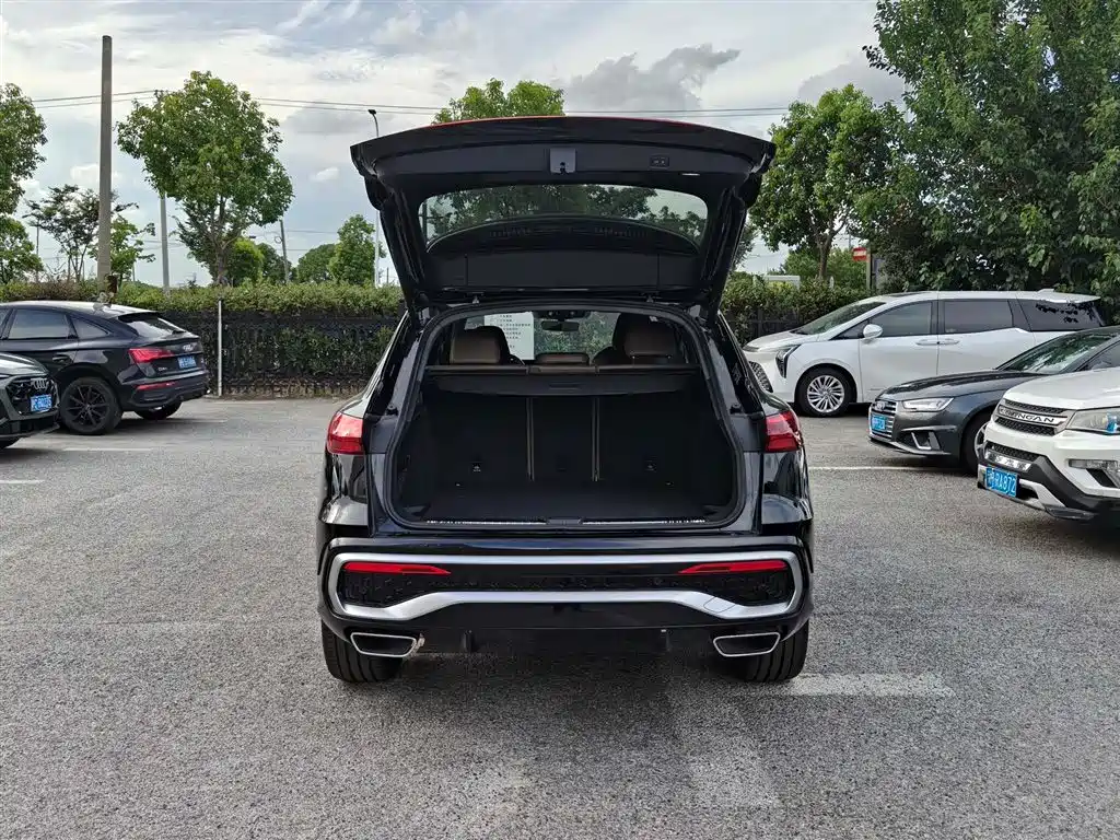 Audi Q5L 2026 2026 Luxury Sport 150kW