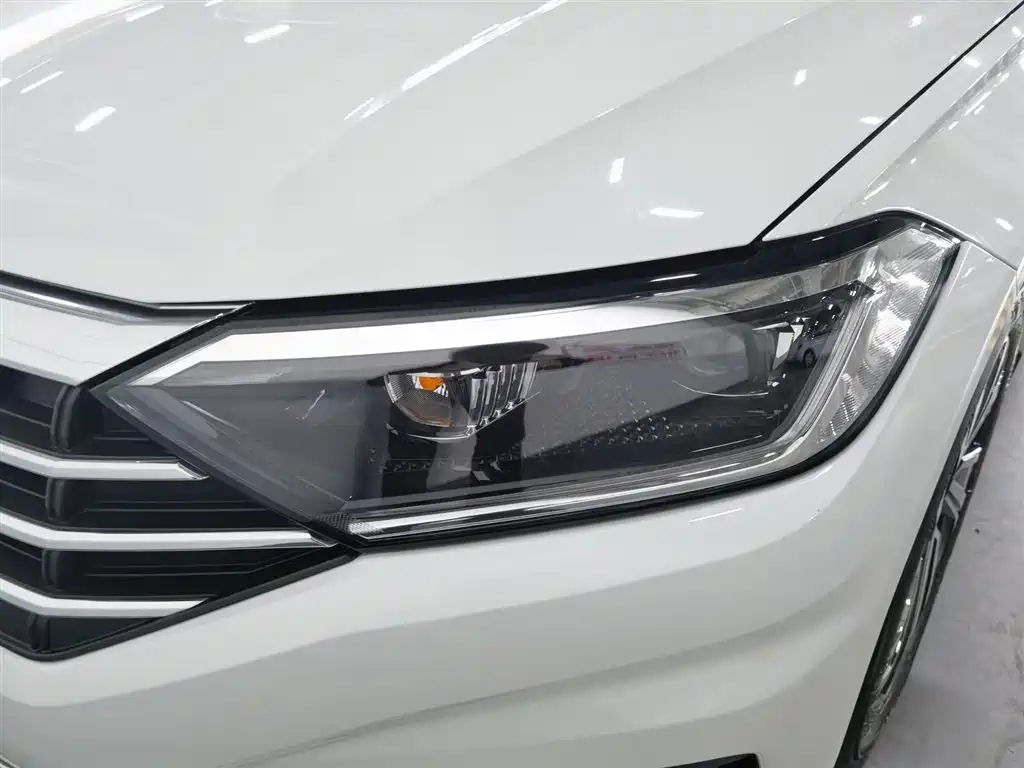 Volkswagen Sagitar 2021 200TSI DSG Surpassing Edition фото 7