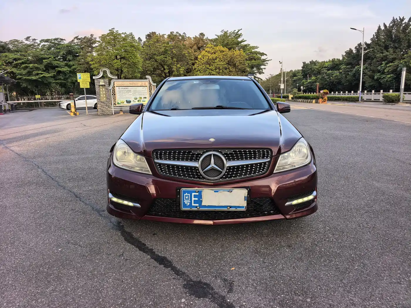 Mercedes-Benz C-Class 2013 C 180 Classic Grand Edition фото 2