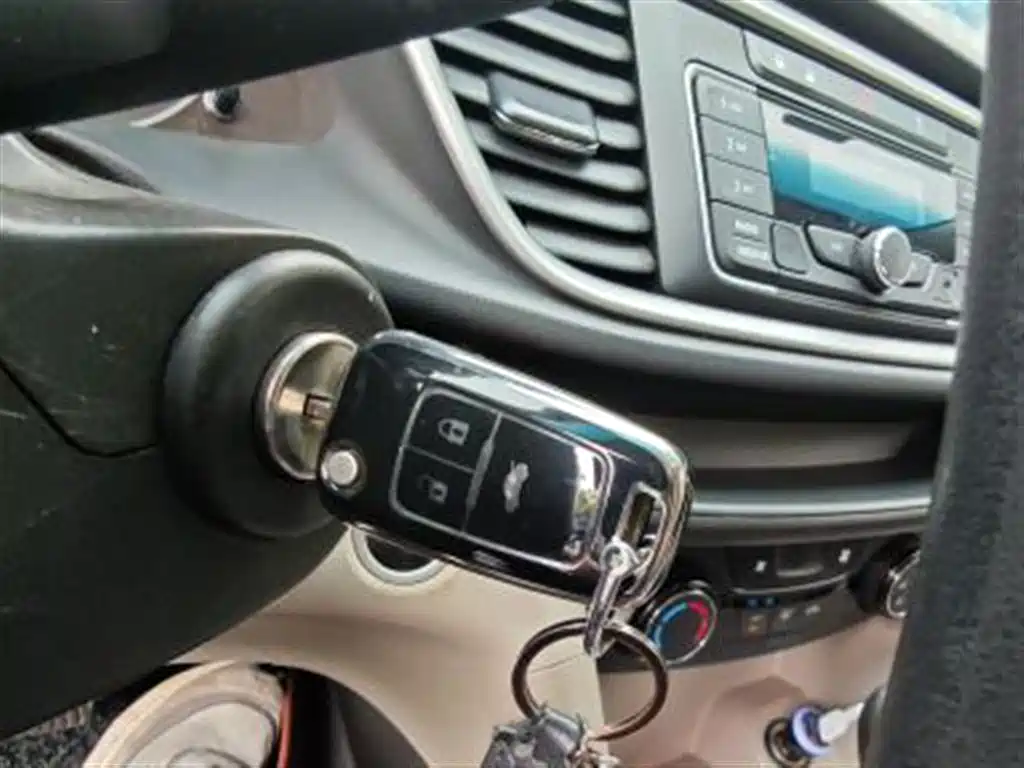 Buick Excelle 2018 15T DCT Progressive (China V) фото 10