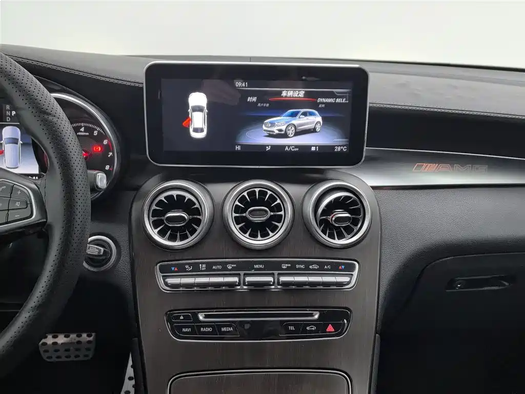 Mercedes-Benz GLC 2018 GLC 200 4MATIC фото 12