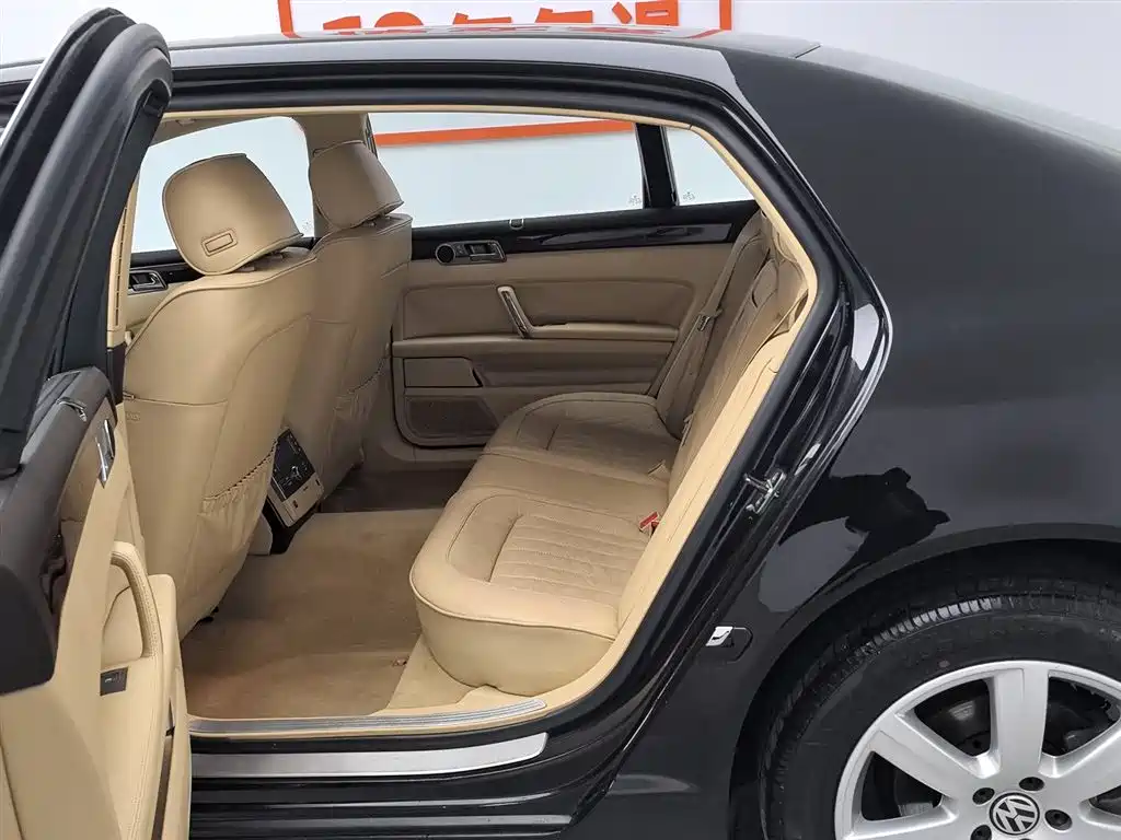 Volkswagen Phaeton 2012 3.0L Executive фото 15