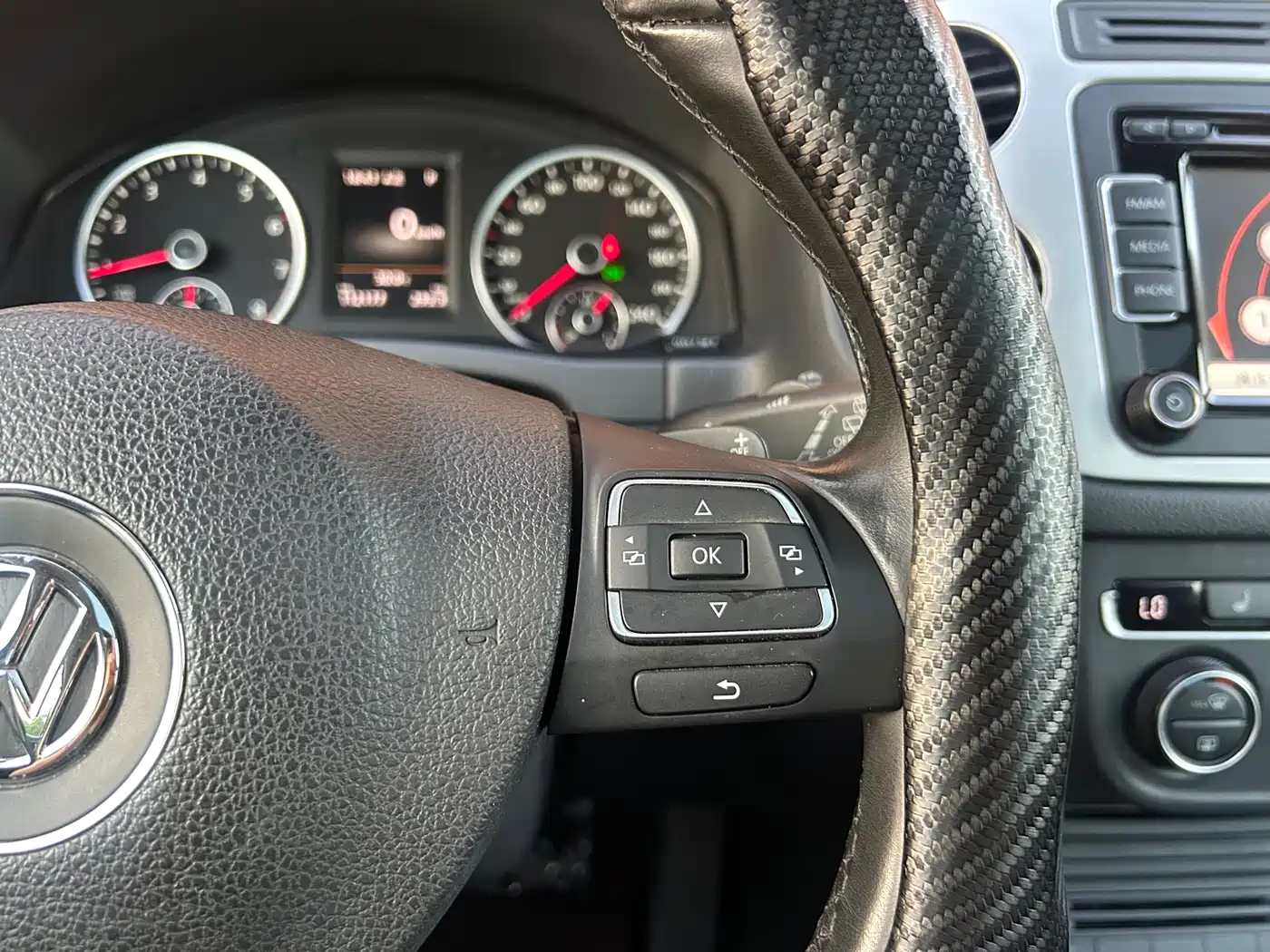 Volkswagen Tiguan 2015 1.8TSI Automatic 4WD Highline фото 23