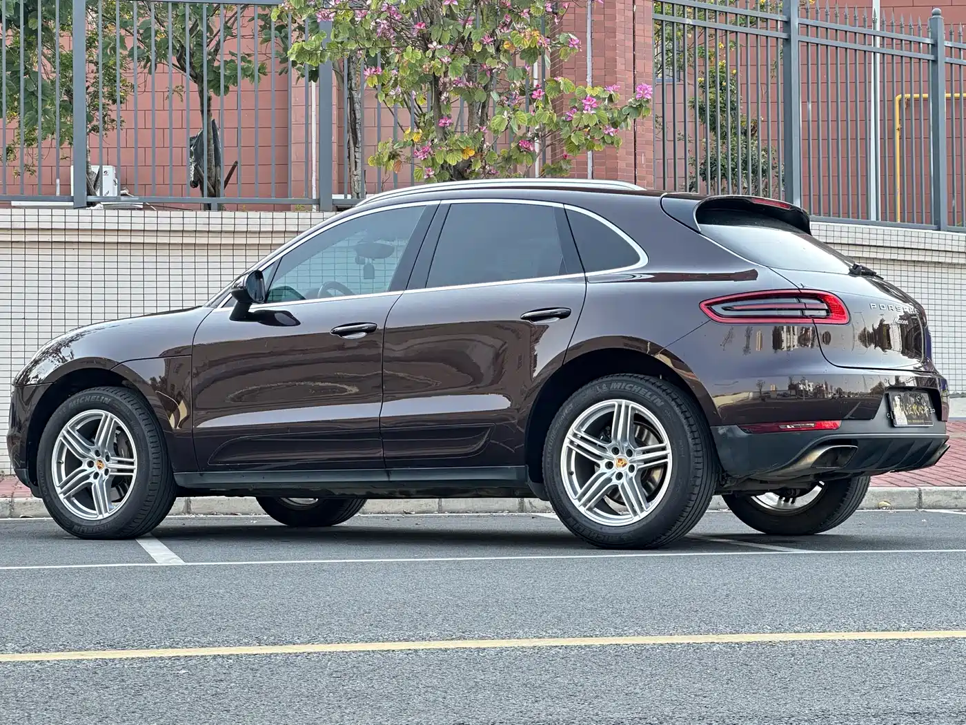 Porsche Macan 2016 Macan 2.0T фото 4