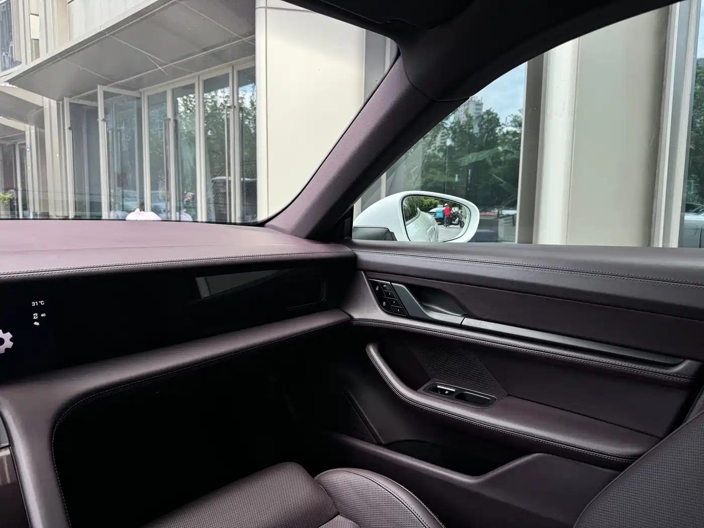 Porsche Taycan 2020 Taycan фото 23