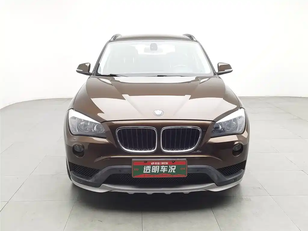 BMW X1 2015 Model sDrive18i Fashion Advanced Edition фото 3