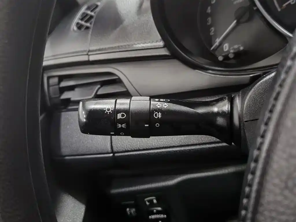 Toyota YARiS L Zhi Xuan 2021 1.5L CVT Leading Edition фото 21