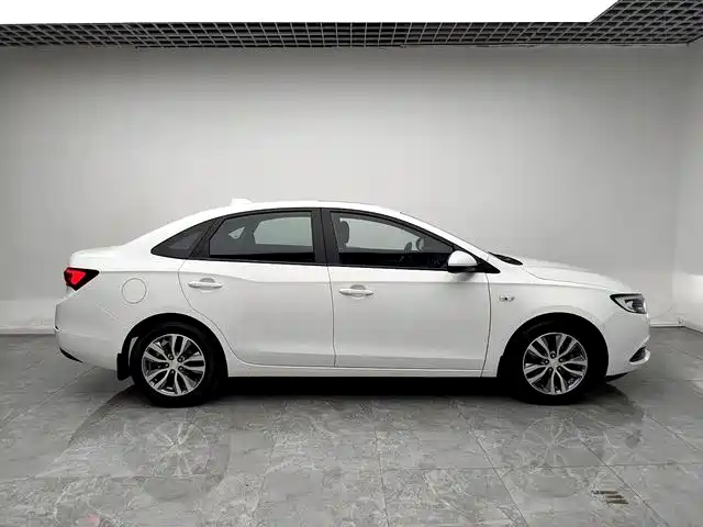 Buick Excelle 2019 18T Auto Connected Elite China VI фото 4