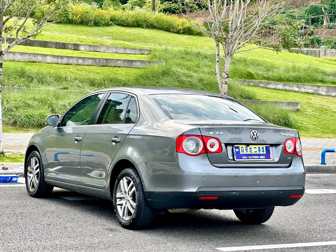 Volkswagen Sagitar 2010 1.4TSI Automatic Luxury фото 6