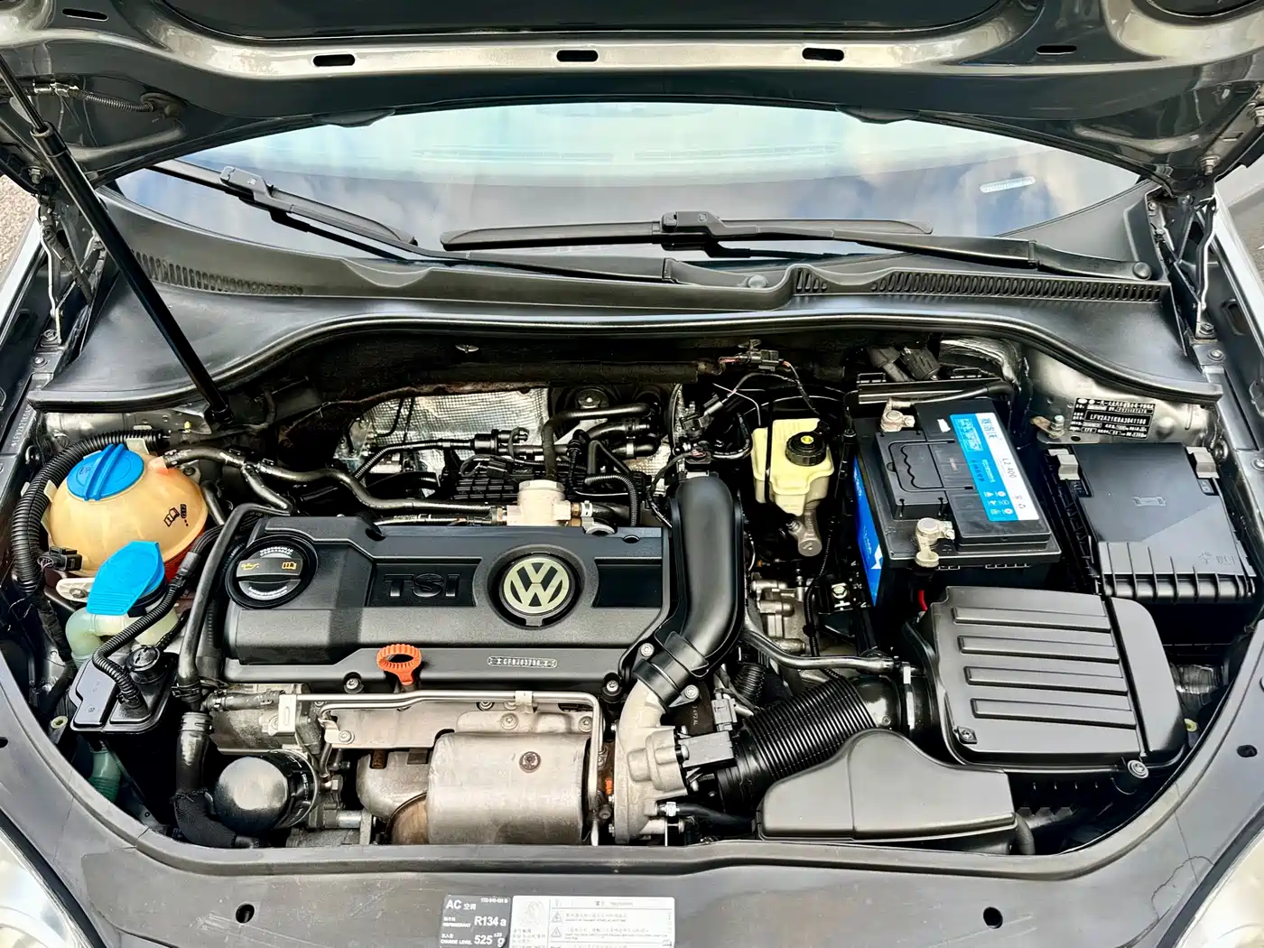 Volkswagen Sagitar 2010 1.4TSI Automatic Luxury фото 43