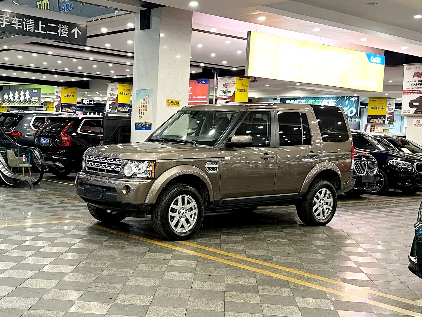 Land Rover Discovery 2011 4.0 V6 HSE