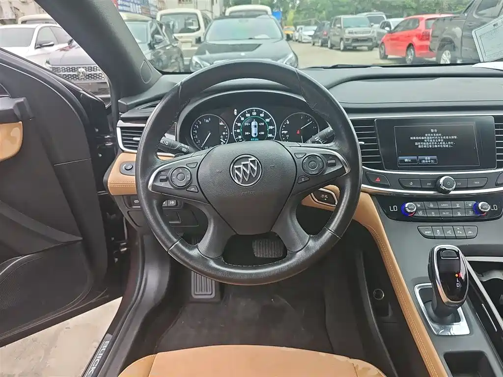 Buick LaCrosse 2016 20T Luxury фото 4