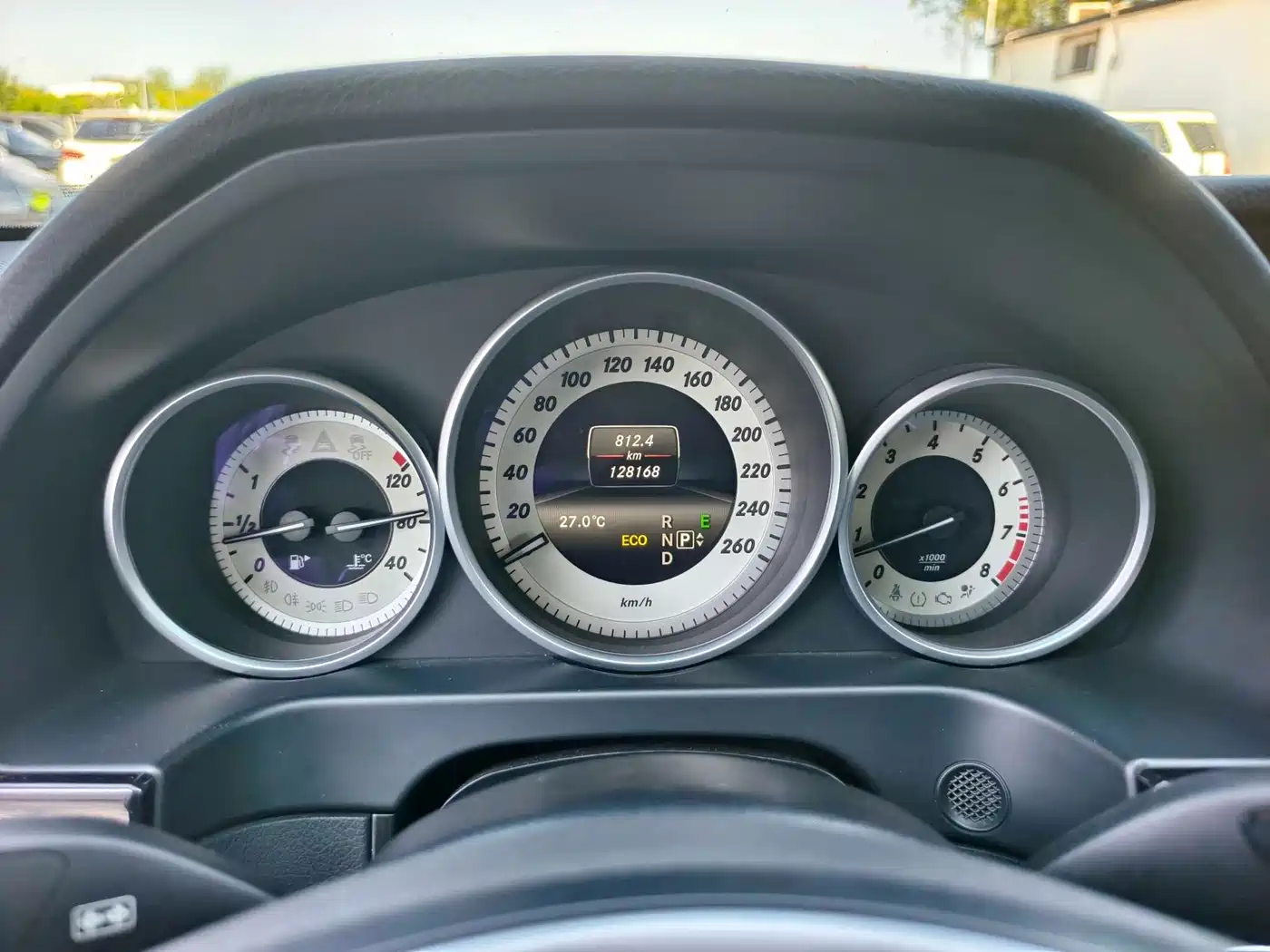 Mercedes-Benz E-Class 2015 E 200 L фото 5