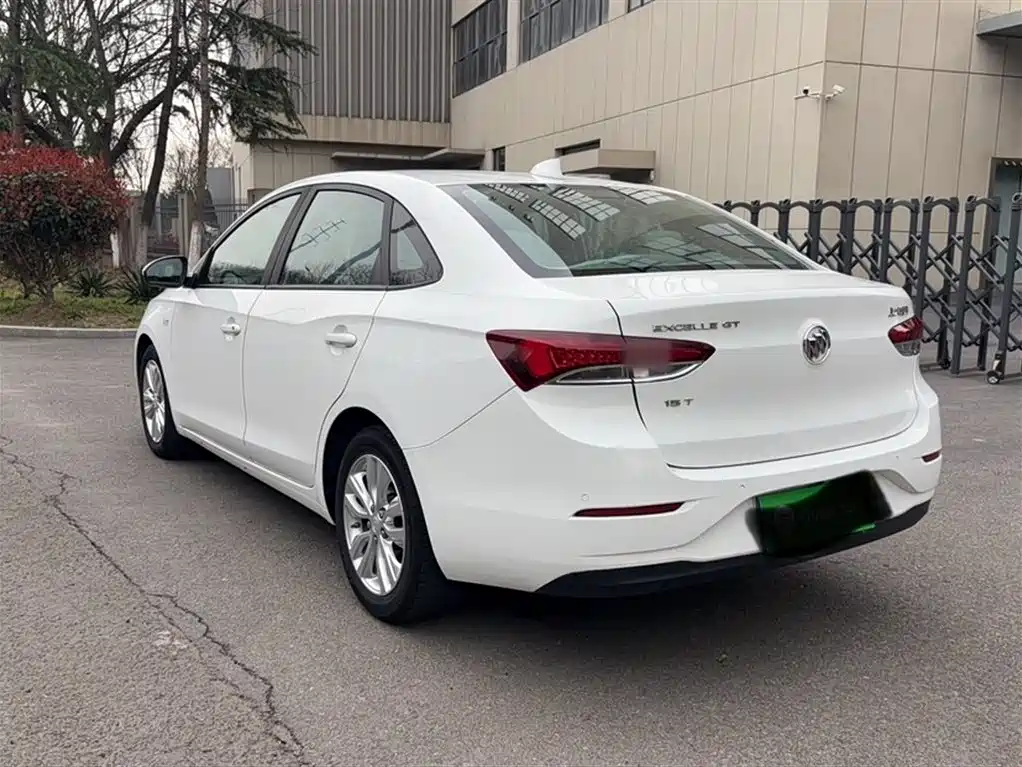 Buick Excelle 2019 15T DCT Connected Elite Type China VI фото 25
