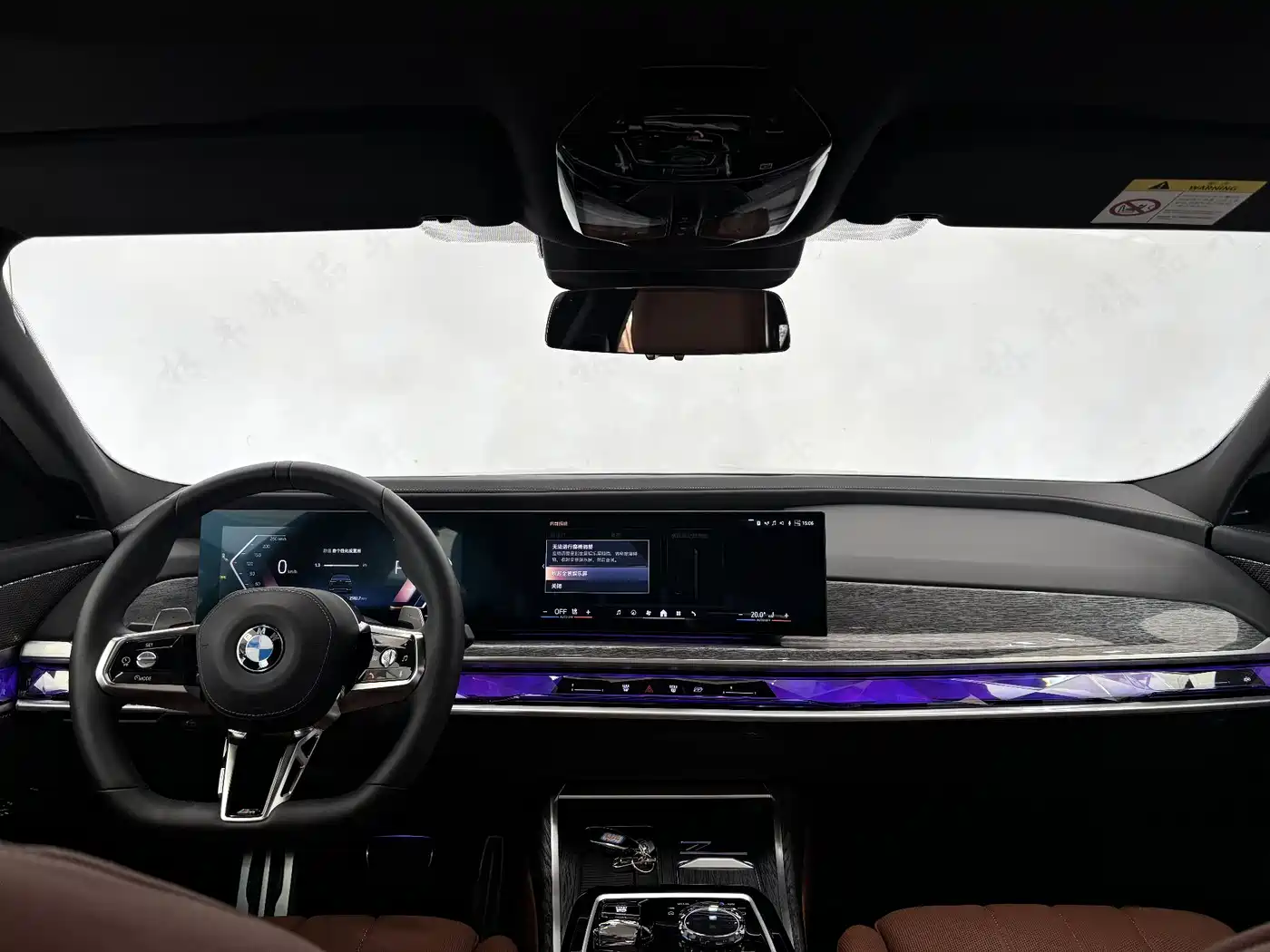 BMW 7 Series 2023 740Li Exclusive M Sport Package фото 13