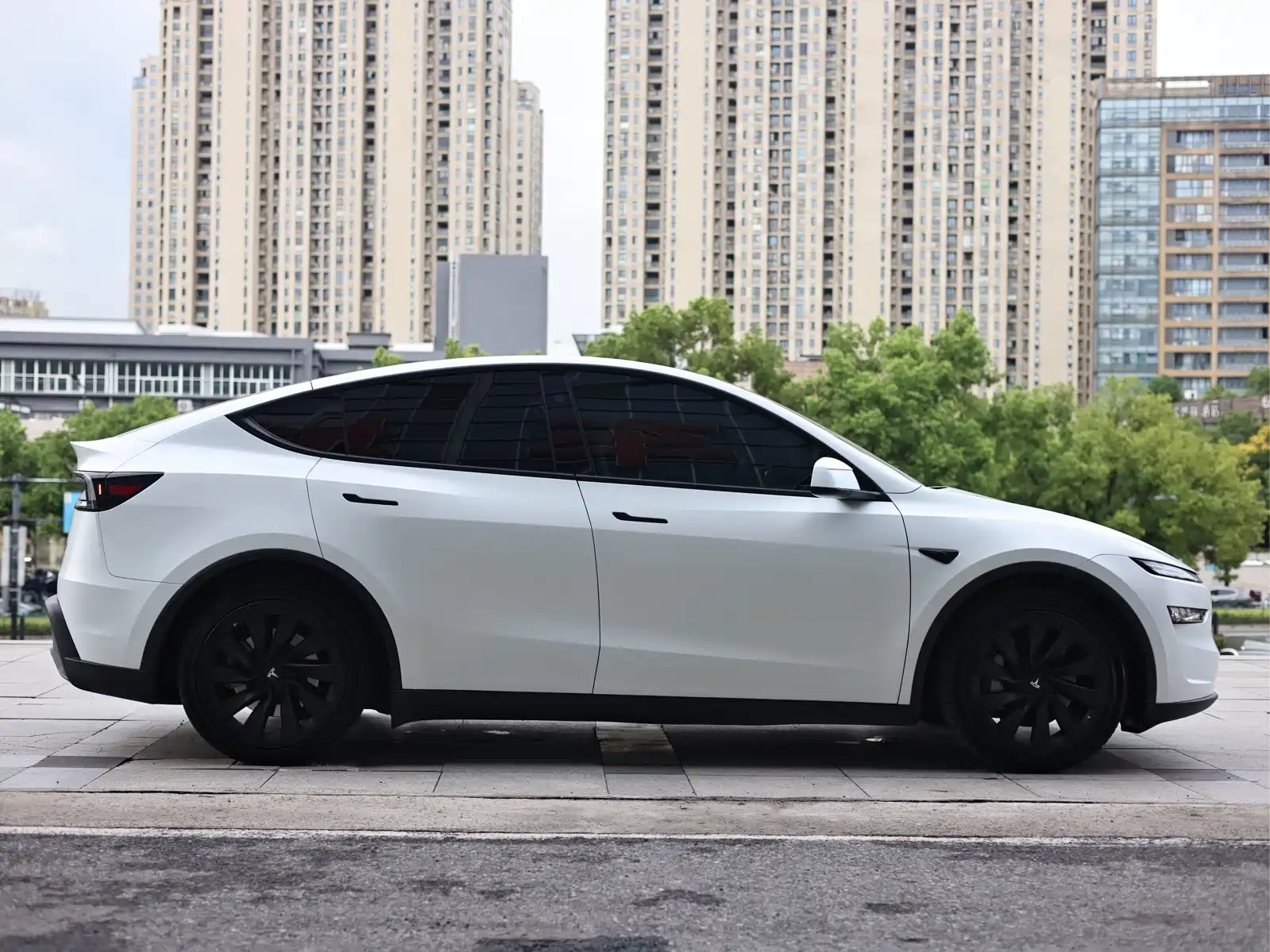 Фото 8 - Tesla Model Y