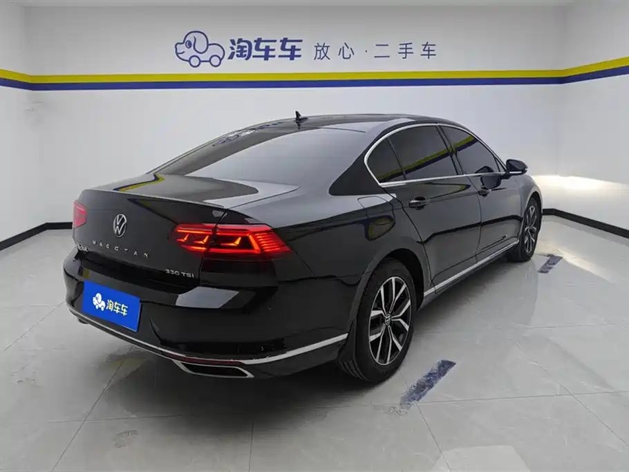 Volkswagen Magotan 2020 330TSI DSG Leading фото 3