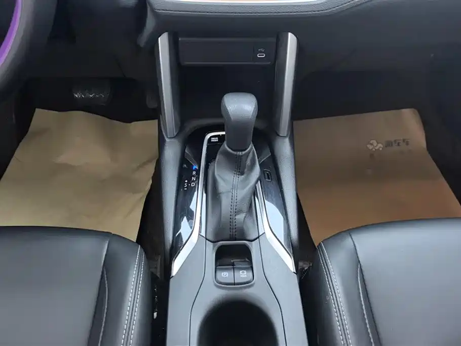 Toyota Corolla Cross 2023 Hybrid 2.0L Pioneer Edition фото 16