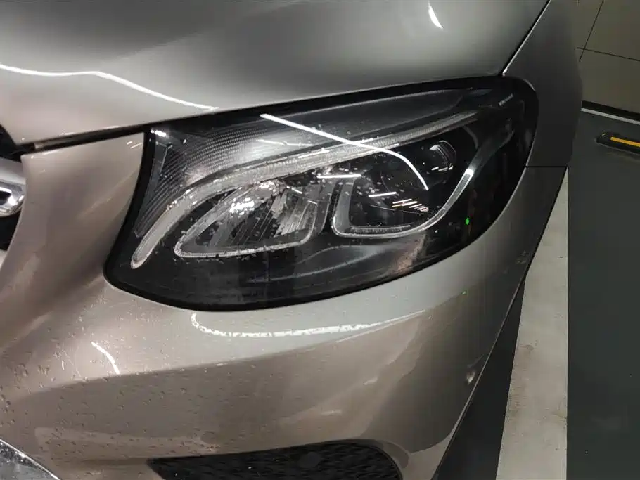 Mercedes-Benz GLC 2019 Model GLC 200 L 4MATIC фото 5