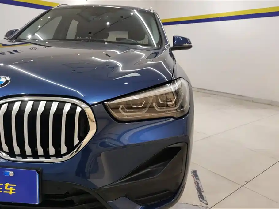 BMW X1 2022 sDrive25Li Leading фото 5