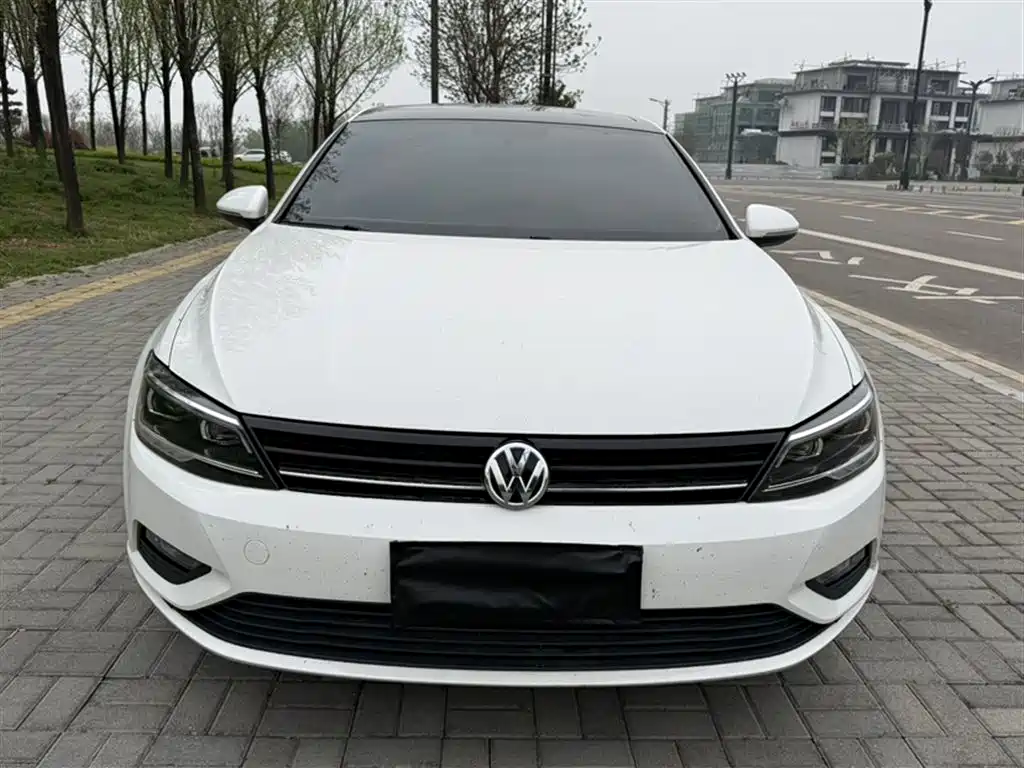 Volkswagen Lamando 2018 230TSI DSG Trend Edition фото 22