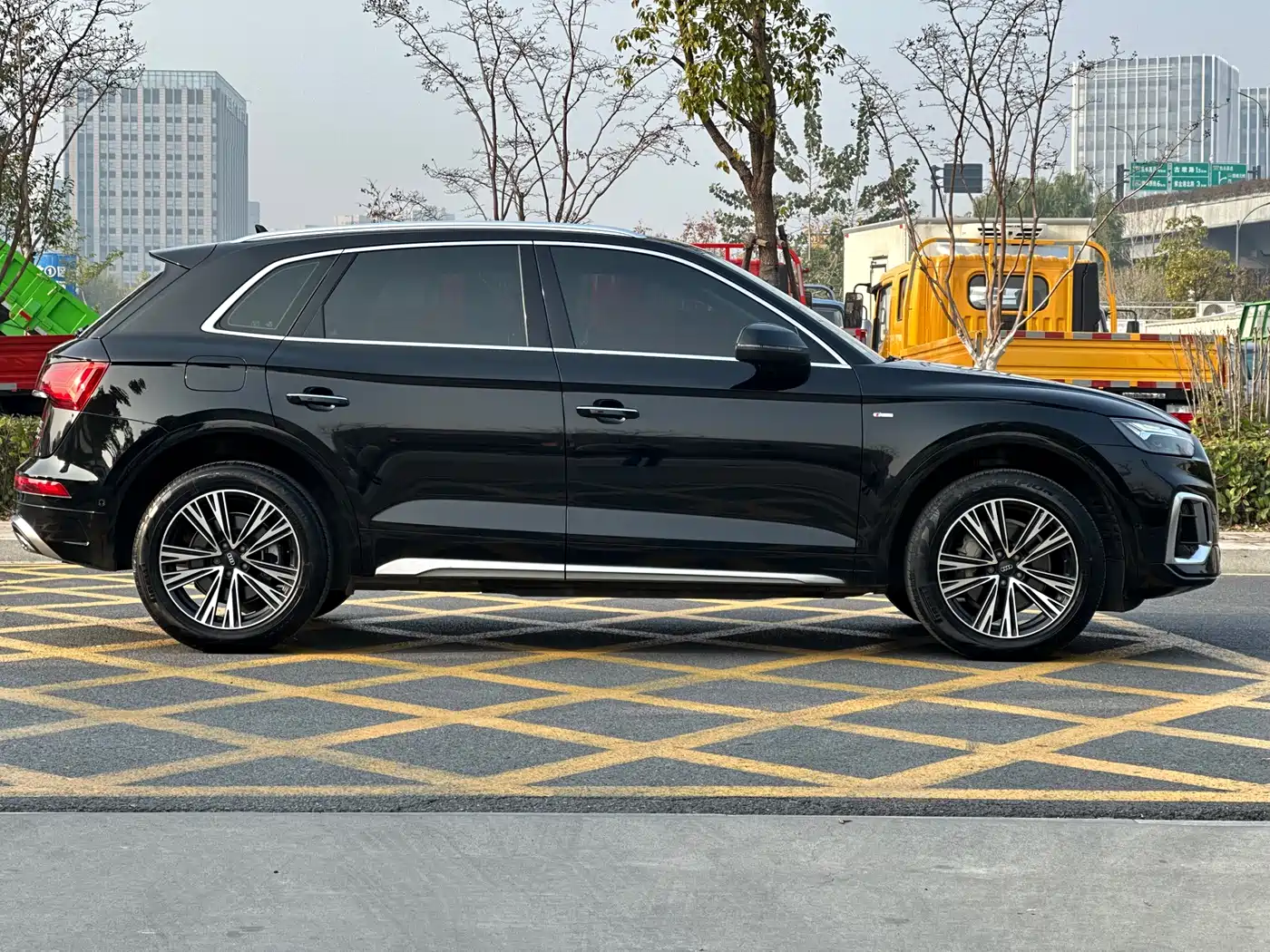 AUDI Q5L