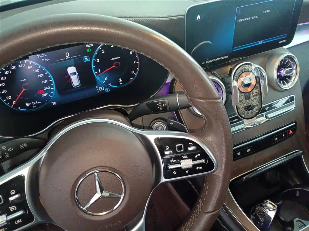 Mercedes-Benz GLC 2022 Facelift GLC 260 L 4MATIC Luxury Model фото 11