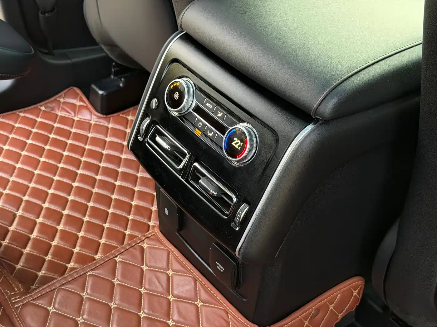 Lincoln Aviator 2021 3.0T V6 4WD Premium Edition фото 7