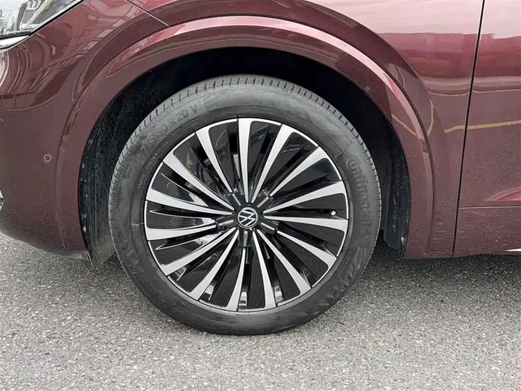 Volkswagen Viloran 2020 380TSI Premium фото 24