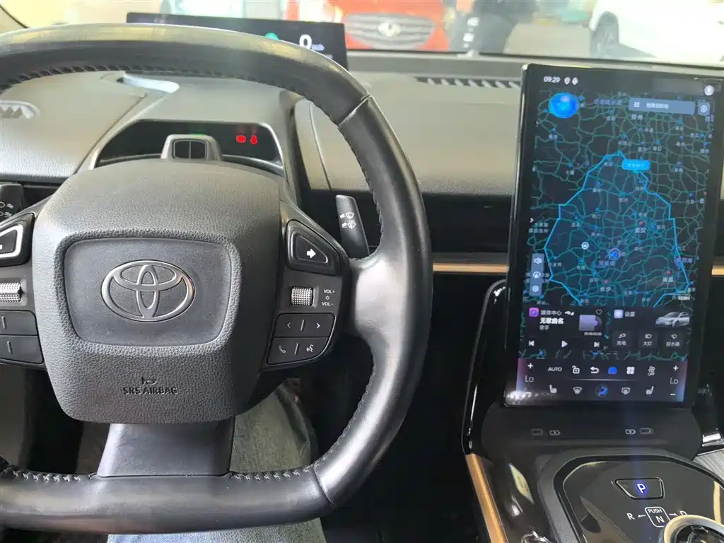 Toyota bZ3 2023 616km Long Range Premium фото 10