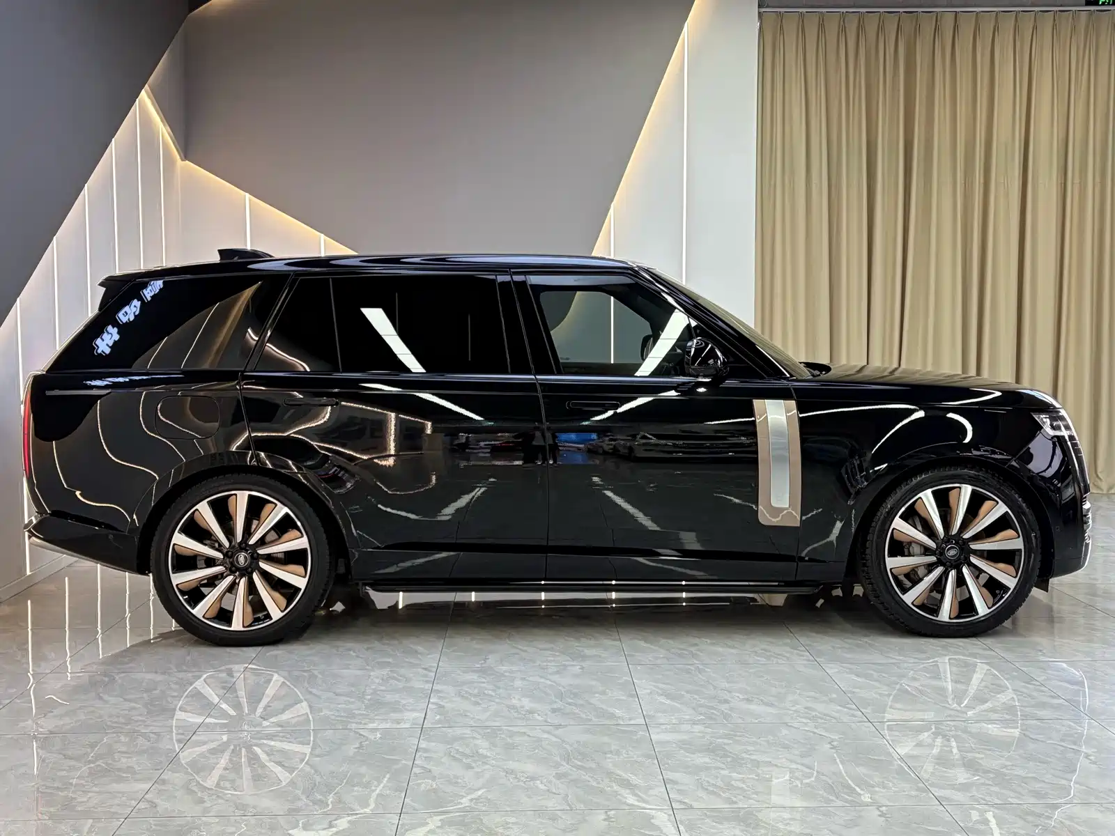 Фото 4 - Land Rover Range Rover