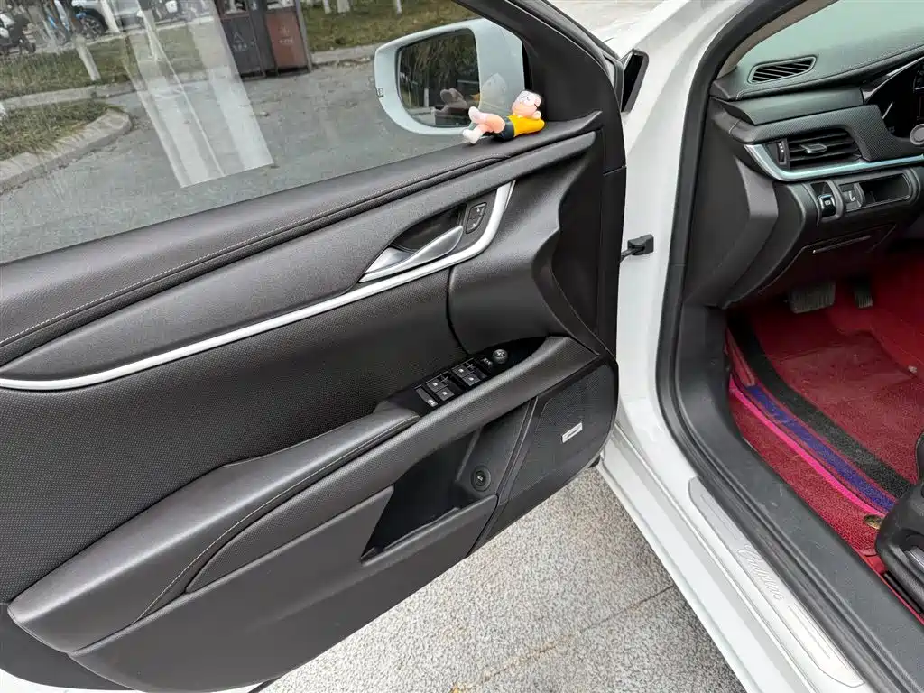 Cadillac XTS 2018 28T Elite фото 19